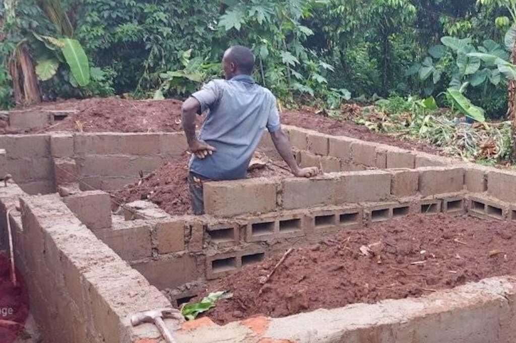 Work on the Bakachi Children's House